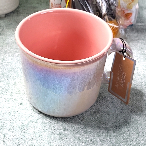 NWT: 22 Oz. Pink Iradecent Mug, Teas, & Floral kitchen Towel Set - Picture 2 of 7